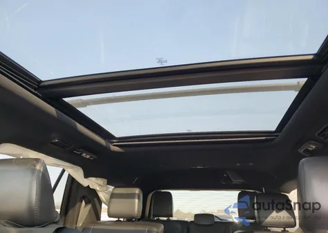 2021 Ford Expedition Xlt z USA, uszkodzony, nr VIN 1FMJU1HT2MEA29260